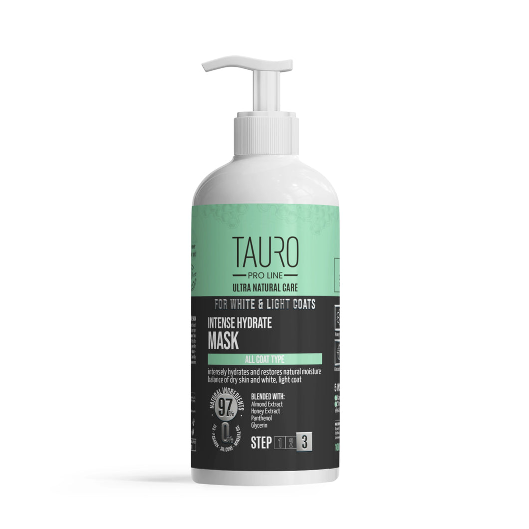 Ultra Natural Care intense hydrate mask for dogs and cats with white, light coat and skin