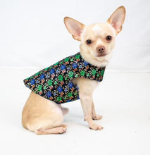 Load image into Gallery viewer, Eye Kandy Vest

